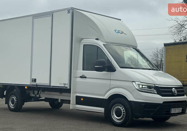 Белый Фольксваген Крафтер, объемом двигателя 2 л и пробегом 288 тыс. км за 21300 $, фото 1 на Automoto.ua