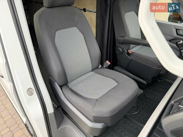 Белый Фольксваген Крафтер, объемом двигателя 1.97 л и пробегом 200 тыс. км за 21900 $, фото 60 на Automoto.ua