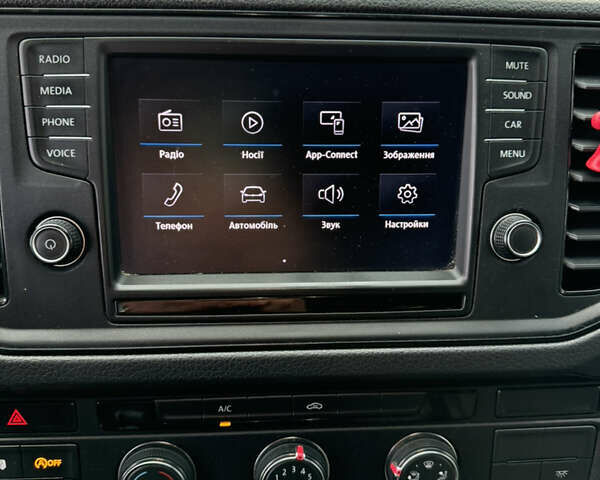 Фольксваген Крафтєр 2018 у Києві на Automoto.ua Білий Фольксваген Крафтєр, об'ємом двигуна 1.97 л та пробігом 285 тис. км за 19000 $, фото 40 на Automoto.ua