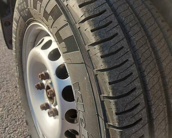 Белый Фольксваген Крафтер, объемом двигателя 2 л и пробегом 191 тыс. км за 21200 $, фото 10 на Automoto.ua