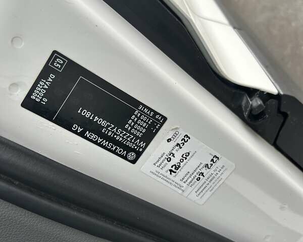 Белый Фольксваген Крафтер, объемом двигателя 1.97 л и пробегом 121 тыс. км за 21500 $, фото 23 на Automoto.ua