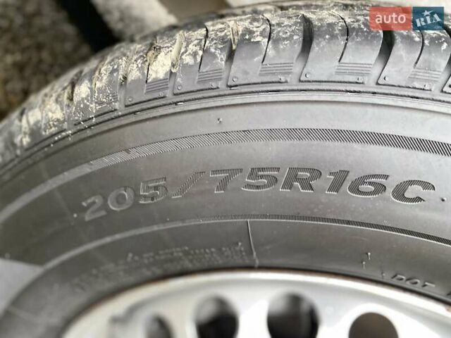 Белый Фольксваген Крафтер, объемом двигателя 2.08 л и пробегом 213 тыс. км за 18400 $, фото 23 на Automoto.ua