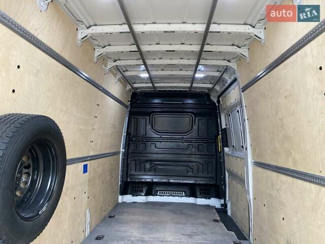 Белый Фольксваген Крафтер, объемом двигателя 2.08 л и пробегом 213 тыс. км за 18400 $, фото 26 на Automoto.ua