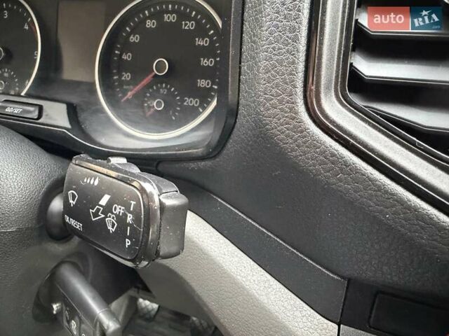 Белый Фольксваген Крафтер, объемом двигателя 1.97 л и пробегом 200 тыс. км за 21900 $, фото 43 на Automoto.ua
