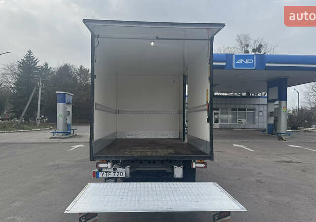 Белый Фольксваген Крафтер, объемом двигателя 2 л и пробегом 288 тыс. км за 21300 $, фото 24 на Automoto.ua