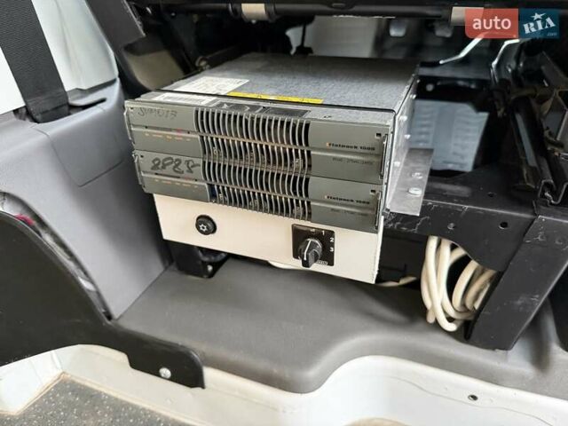 Белый Фольксваген Крафтер, объемом двигателя 1.97 л и пробегом 200 тыс. км за 21900 $, фото 52 на Automoto.ua