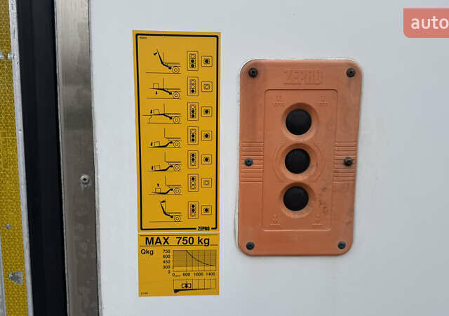 Белый Фольксваген Крафтер, объемом двигателя 2 л и пробегом 288 тыс. км за 21300 $, фото 21 на Automoto.ua