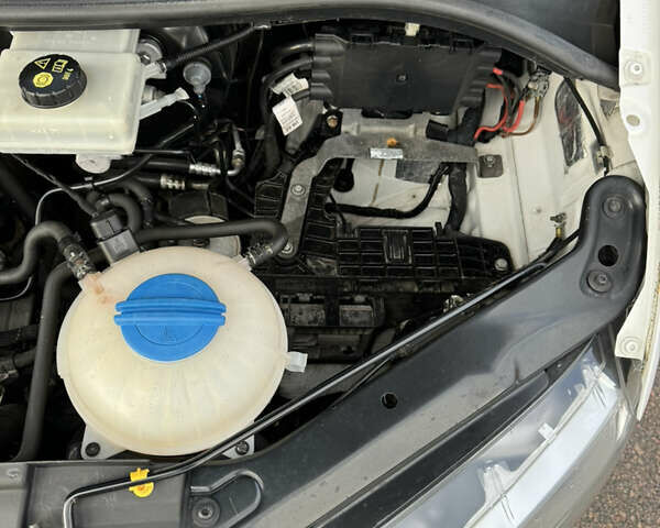 Фольксваген Крафтєр 2018 у Києві на Automoto.ua Білий Фольксваген Крафтєр, об'ємом двигуна 1.97 л та пробігом 285 тис. км за 19000 $, фото 50 на Automoto.ua