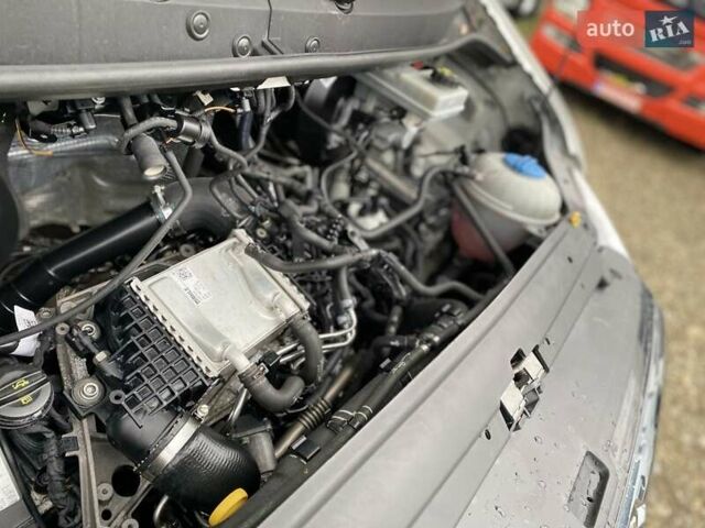 Белый Фольксваген Крафтер, объемом двигателя 2.08 л и пробегом 213 тыс. км за 18400 $, фото 43 на Automoto.ua