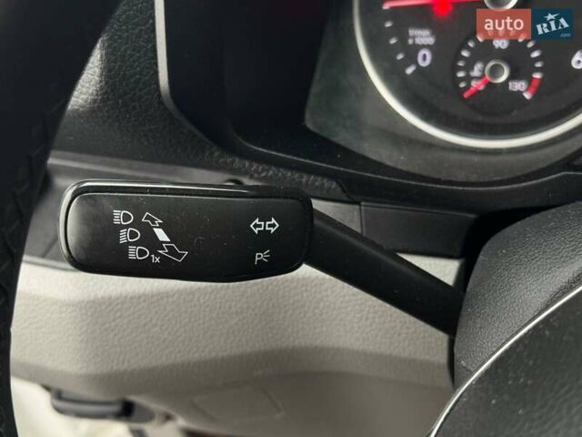 Белый Фольксваген Крафтер, объемом двигателя 1.97 л и пробегом 265 тыс. км за 19700 $, фото 31 на Automoto.ua