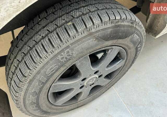 Белый Фольксваген Крафтер, объемом двигателя 2 л и пробегом 369 тыс. км за 21200 $, фото 14 на Automoto.ua