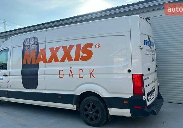 Белый Фольксваген Крафтер, объемом двигателя 2 л и пробегом 369 тыс. км за 21200 $, фото 2 на Automoto.ua