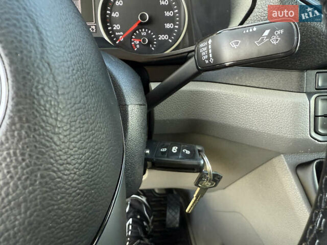 Белый Фольксваген Крафтер, объемом двигателя 0 л и пробегом 219 тыс. км за 24900 $, фото 59 на Automoto.ua