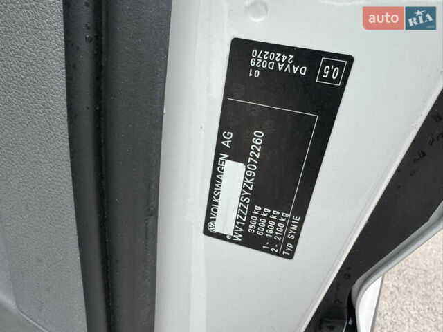 Белый Фольксваген Крафтер, объемом двигателя 1.97 л и пробегом 305 тыс. км за 23900 $, фото 24 на Automoto.ua