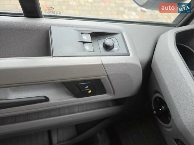 Білий Фольксваген Крафтєр, об'ємом двигуна 1.97 л та пробігом 257 тис. км за 17300 $, фото 20 на Automoto.ua