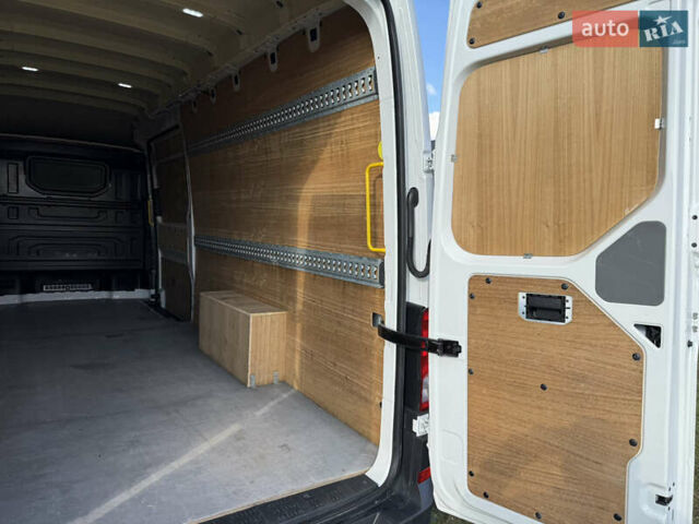 Белый Фольксваген Крафтер, объемом двигателя 0 л и пробегом 219 тыс. км за 24900 $, фото 17 на Automoto.ua