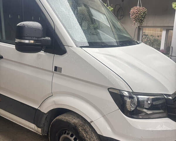 Белый Фольксваген Крафтер, объемом двигателя 2 л и пробегом 247 тыс. км за 20349 $, фото 4 на Automoto.ua