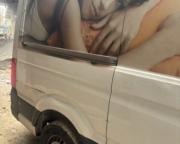 Белый Фольксваген Крафтер, объемом двигателя 2 л и пробегом 247 тыс. км за 20349 $, фото 7 на Automoto.ua