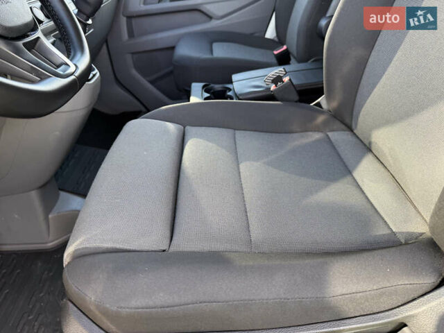 Белый Фольксваген Крафтер, объемом двигателя 0 л и пробегом 219 тыс. км за 24900 $, фото 41 на Automoto.ua