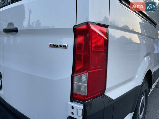 Белый Фольксваген Крафтер, объемом двигателя 1.97 л и пробегом 139 тыс. км за 26500 $, фото 26 на Automoto.ua