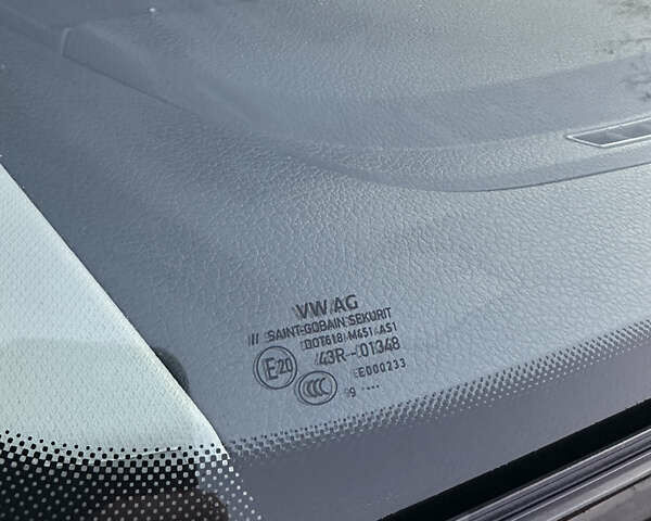 Білий Фольксваген Крафтєр, об'ємом двигуна 1.97 л та пробігом 268 тис. км за 21500 $, фото 35 на Automoto.ua