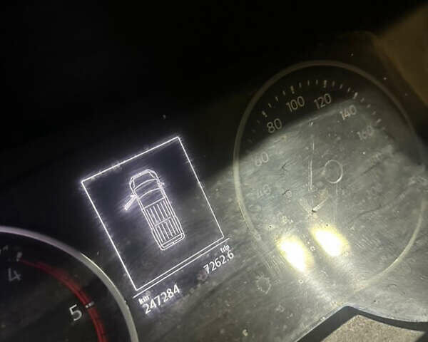 Белый Фольксваген Крафтер, объемом двигателя 2 л и пробегом 247 тыс. км за 20349 $, фото 11 на Automoto.ua