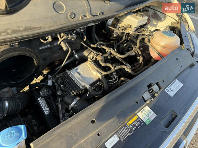 Білий Фольксваген Крафтєр, об'ємом двигуна 1.97 л та пробігом 278 тис. км за 19700 $, фото 25 на Automoto.ua