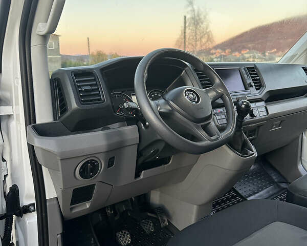 Білий Фольксваген Крафтєр, об'ємом двигуна 1.97 л та пробігом 268 тис. км за 21500 $, фото 17 на Automoto.ua