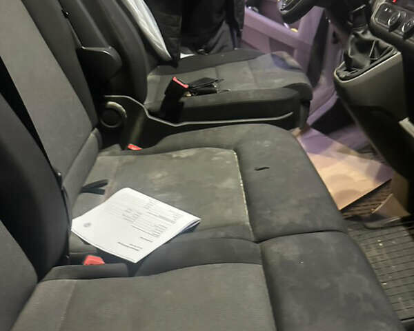 Белый Фольксваген Крафтер, объемом двигателя 2 л и пробегом 247 тыс. км за 20349 $, фото 12 на Automoto.ua