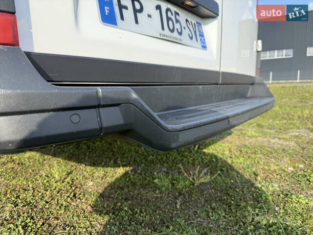 Белый Фольксваген Крафтер, объемом двигателя 0 л и пробегом 219 тыс. км за 24900 $, фото 18 на Automoto.ua