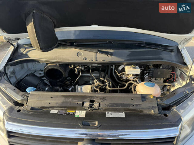 Білий Фольксваген Крафтєр, об'ємом двигуна 1.97 л та пробігом 278 тис. км за 19700 $, фото 24 на Automoto.ua