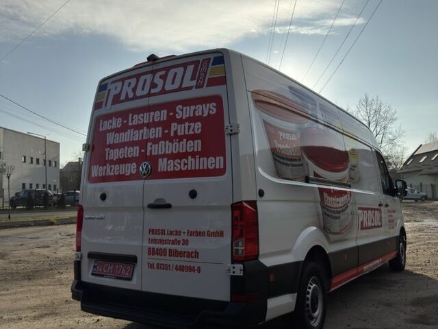 Белый Фольксваген Крафтер, объемом двигателя 2 л и пробегом 350 тыс. км за 23500 $, фото 2 на Automoto.ua