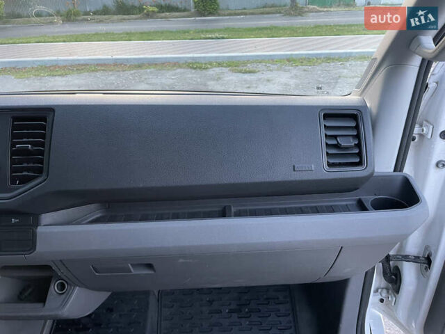 Белый Фольксваген Крафтер, объемом двигателя 1.97 л и пробегом 139 тыс. км за 26500 $, фото 14 на Automoto.ua