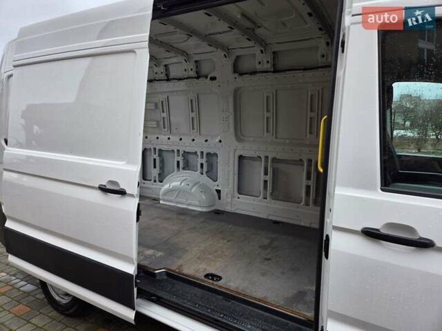 Білий Фольксваген Крафтєр, об'ємом двигуна 1.97 л та пробігом 257 тис. км за 17300 $, фото 13 на Automoto.ua