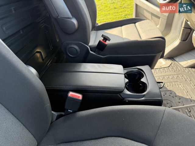 Белый Фольксваген Крафтер, объемом двигателя 0 л и пробегом 219 тыс. км за 24900 $, фото 53 на Automoto.ua