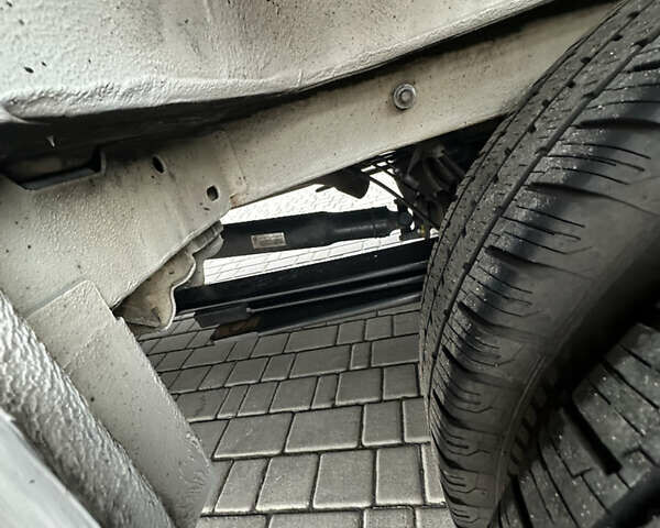 Белый Фольксваген Крафтер, объемом двигателя 2 л и пробегом 240 тыс. км за 26300 $, фото 75 на Automoto.ua