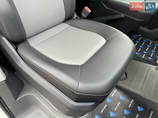 Белый Фольксваген Крафтер, объемом двигателя 2 л и пробегом 163 тыс. км за 21900 $, фото 26 на Automoto.ua