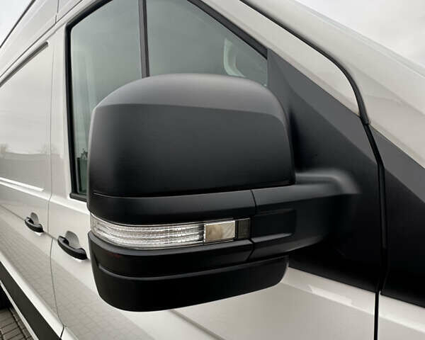 Белый Фольксваген Крафтер, объемом двигателя 2 л и пробегом 240 тыс. км за 26300 $, фото 61 на Automoto.ua