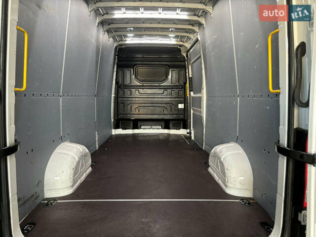 Белый Фольксваген Крафтер, объемом двигателя 1.97 л и пробегом 258 тыс. км за 24950 $, фото 30 на Automoto.ua