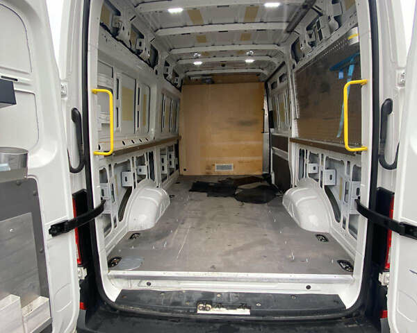 Фольксваген Крафтєр 2021 у Києві на Automoto.ua Білий Фольксваген Крафтєр, об'ємом двигуна 2 л та пробігом 176 тис. км за 34499 $, фото 22 на Automoto.ua