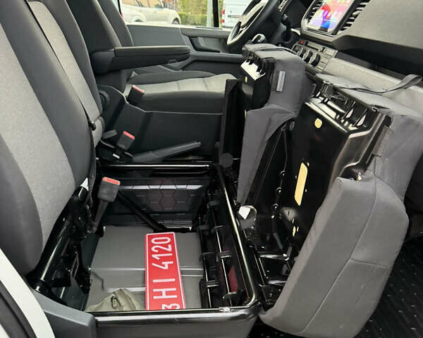 Фольксваген Крафтєр 2021 у Києві на Automoto.ua Білий Фольксваген Крафтєр, об'ємом двигуна 2 л та пробігом 255 тис. км за 24999 $, фото 73 на Automoto.ua