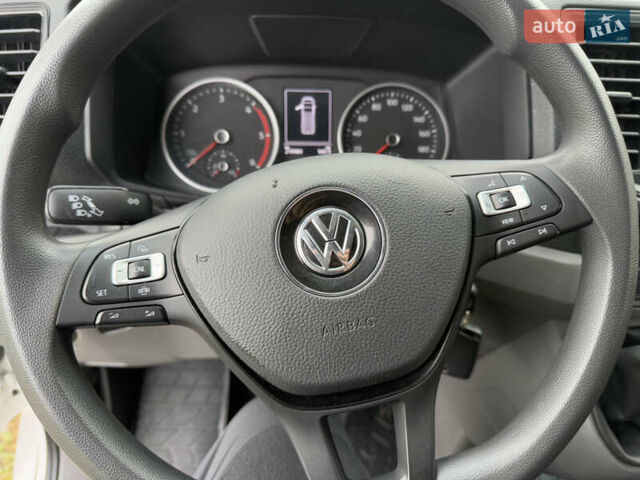 Фольксваген Крафтер 2021 в Луцке на Automoto.ua Белый Фольксваген Крафтер, объемом двигателя 2 л и пробегом 219 тыс. км за 21300 $, фото 31 на Automoto.ua