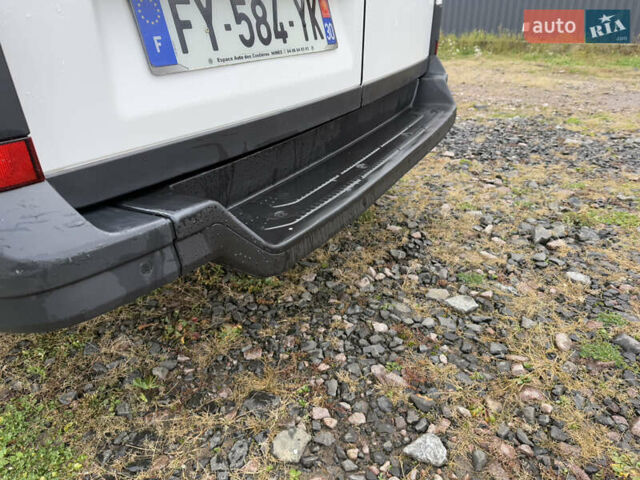 Фольксваген Крафтер 2021 в Луцке на Automoto.ua Белый Фольксваген Крафтер, объемом двигателя 2 л и пробегом 219 тыс. км за 21300 $, фото 41 на Automoto.ua