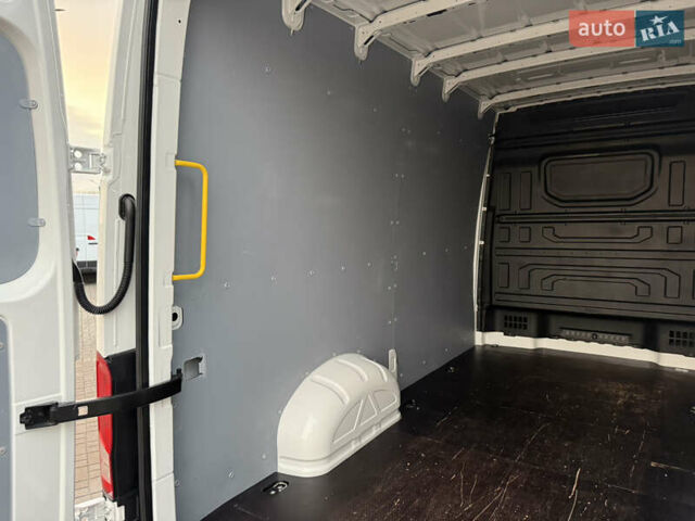 Фольксваген Крафтєр 2021 у Києві на Automoto.ua Білий Фольксваген Крафтєр, об'ємом двигуна 2 л та пробігом 255 тис. км за 24999 $, фото 88 на Automoto.ua