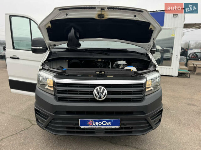 Белый Фольксваген Крафтер, объемом двигателя 1.97 л и пробегом 180 тыс. км за 26500 $, фото 97 на Automoto.ua