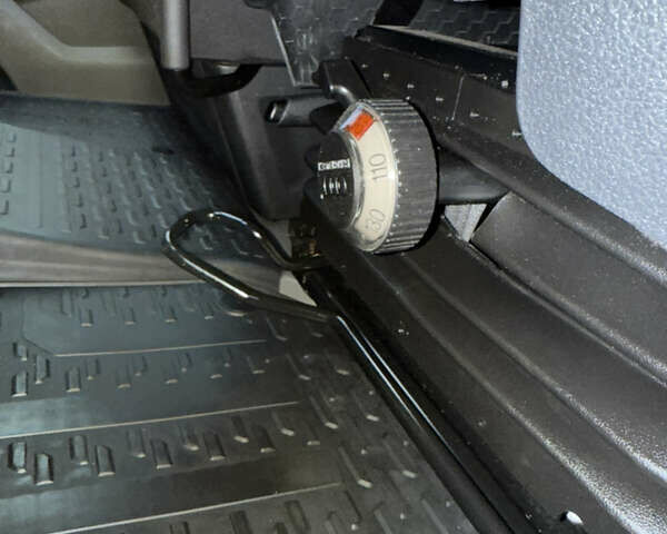 Белый Фольксваген Крафтер, объемом двигателя 2 л и пробегом 282 тыс. км за 26799 $, фото 58 на Automoto.ua