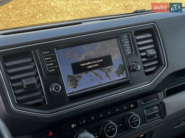 Білий Фольксваген Крафтєр, об'ємом двигуна 0 л та пробігом 50 тис. км за 18000 $, фото 22 на Automoto.ua