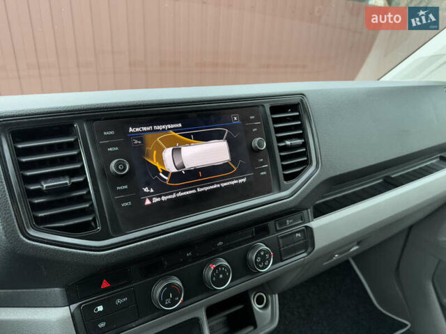 Белый Фольксваген Крафтер, объемом двигателя 2 л и пробегом 239 тыс. км за 27999 $, фото 119 на Automoto.ua