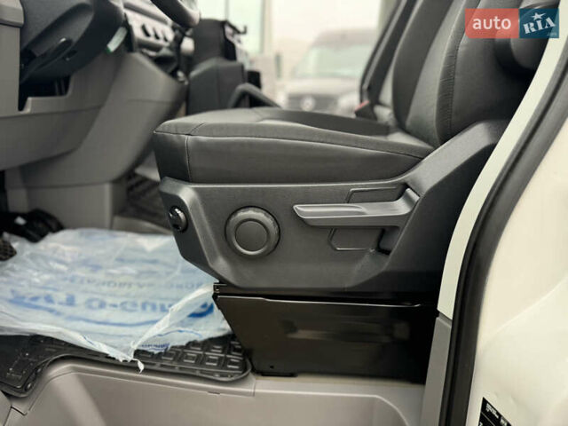 Белый Фольксваген Крафтер, объемом двигателя 1.97 л и пробегом 180 тыс. км за 26500 $, фото 61 на Automoto.ua