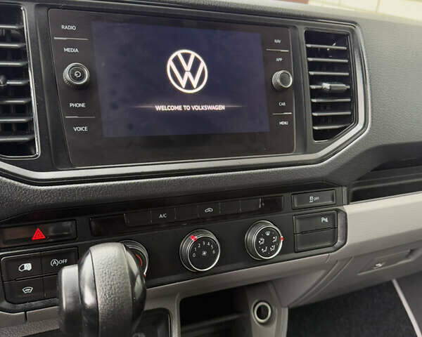 Белый Фольксваген Крафтер, объемом двигателя 2 л и пробегом 239 тыс. км за 27999 $, фото 122 на Automoto.ua